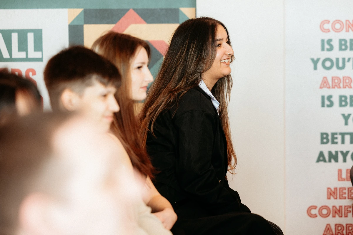 Winnie Howes, Michael Allan, Vaina Lumbiwa, Micheal Carruthers med